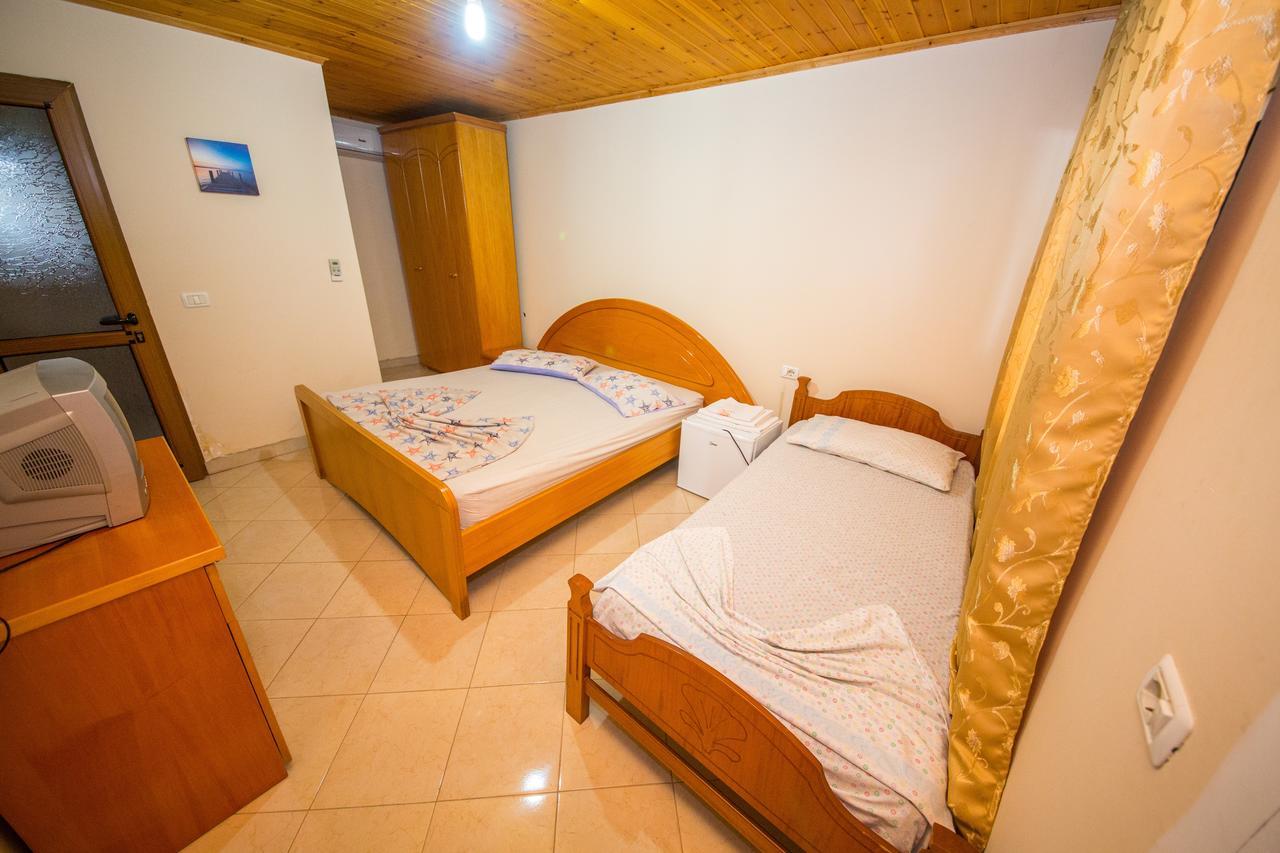 Isi Rooms Vlorë Exterior foto